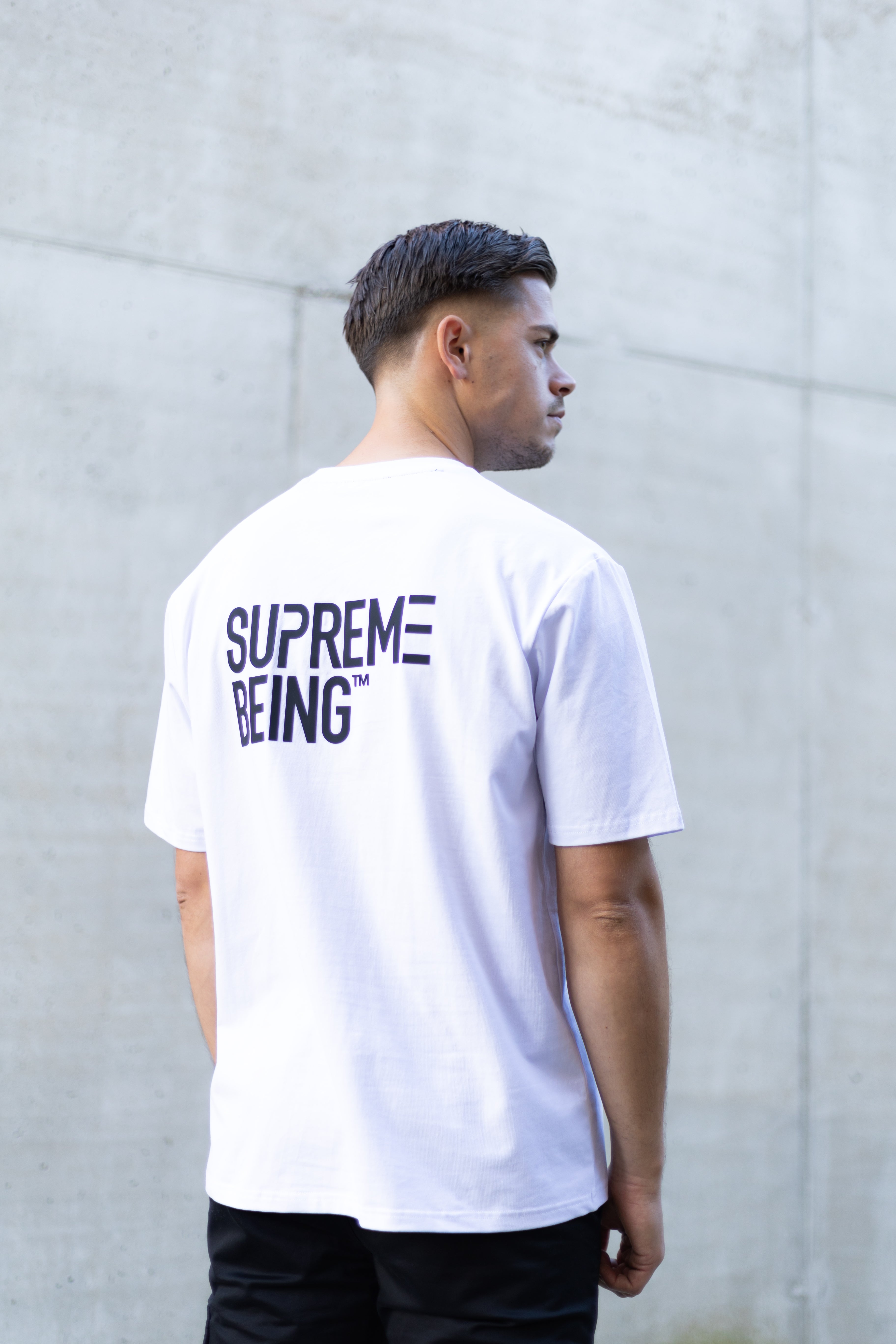 ATOM OVERSIZED TEE - WHITE